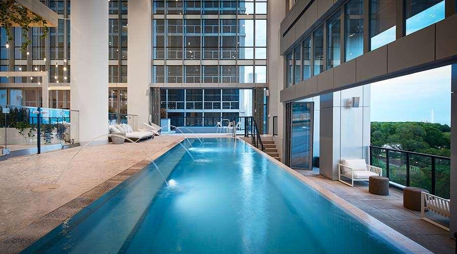 Aparthotel Sentral Michigan Avenue Chicago Exterior foto The pool at the Ritz-Carlton, South Beach