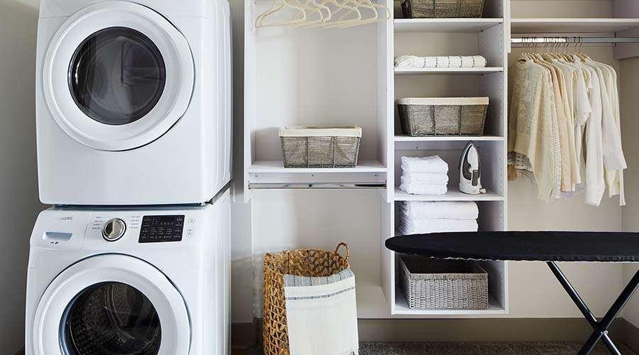 Aparthotel Sentral Michigan Avenue Chicago Habitación foto A laundry room