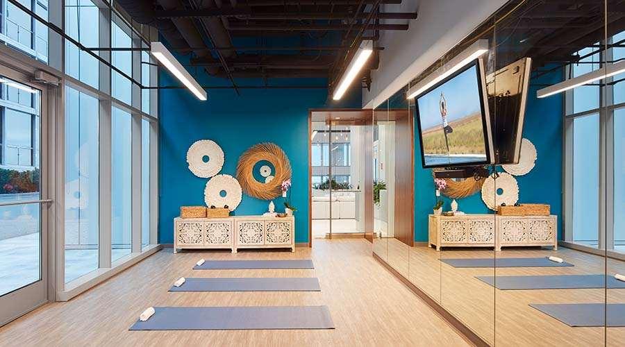 Aparthotel Sentral Michigan Avenue Chicago Facilidades foto The yoga studio at the 1000M building